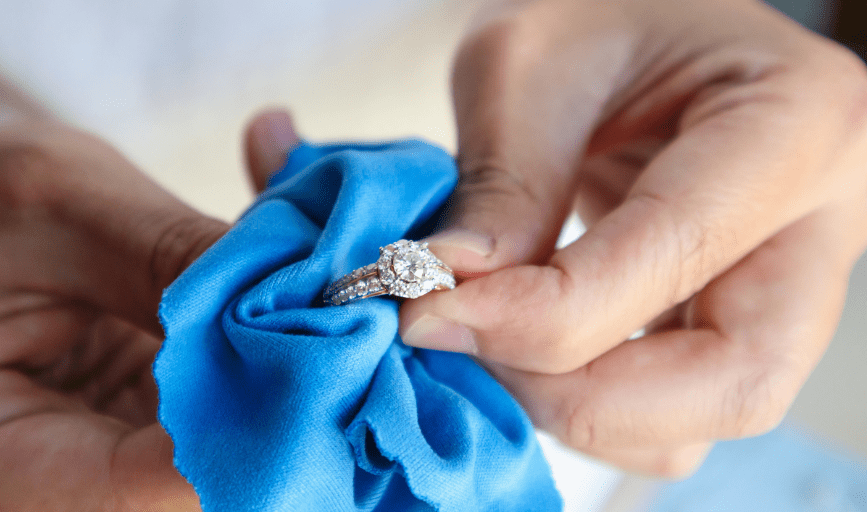Hilola's Jewelry
